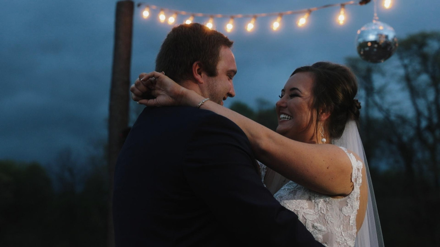 The Wedding Website of Emily Niehaus Jones and Cody Jones