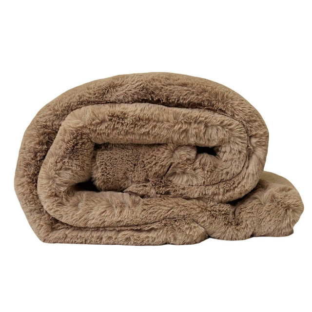 Cozy Earth Cuddle Throw Blanket