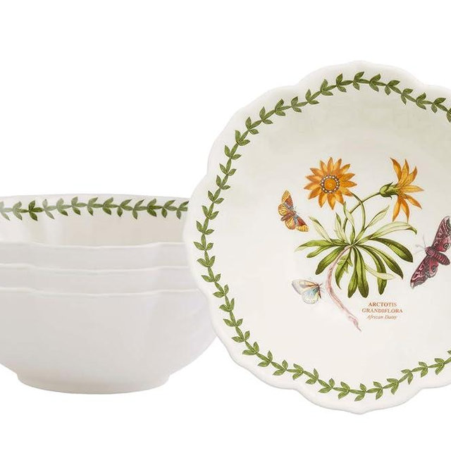 Portmeirion Botanic Garden Lotus Blossom Bowl, Set of 4 - African Daisy Floral Design - 6" Porcelain Dishes for Breakfast, Snacks, Sides or Desserts - Microwave, Oven, Freezer & Dishwasher Safe