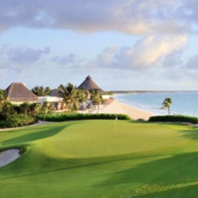 Golf in Paradise for 2