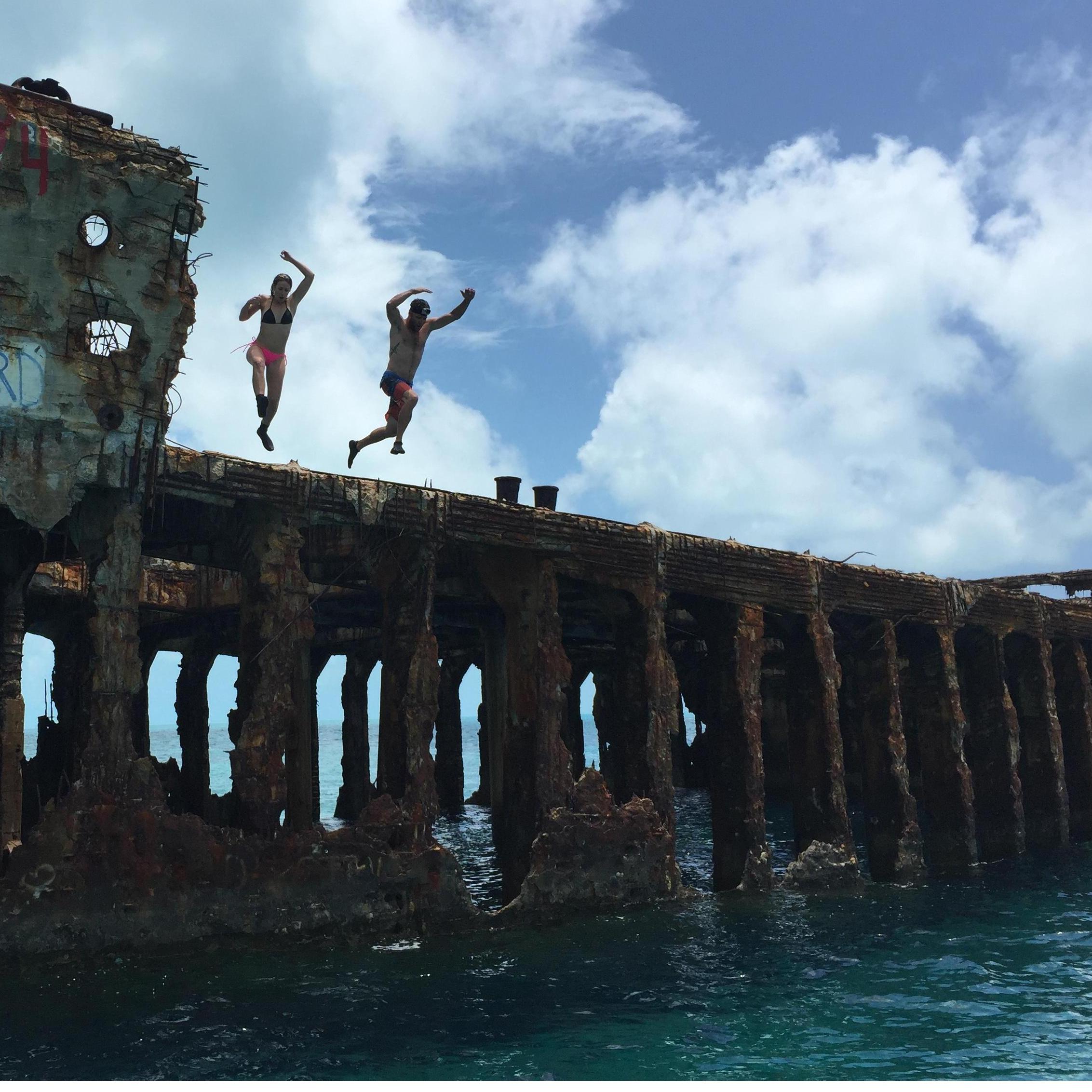 Bimini, Bahamas - shipwreck jumping w/friends