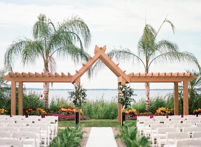The Wedding Website of Taylor Gough and Ryan Galligan