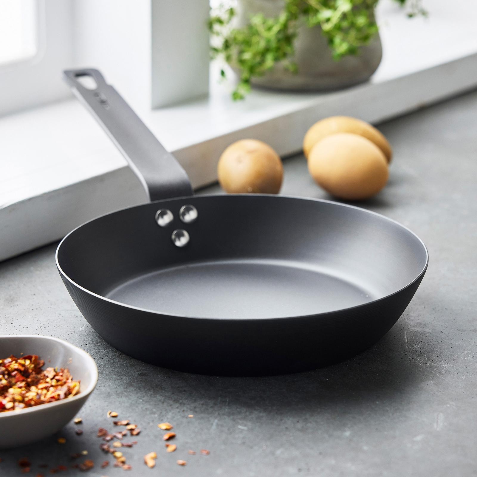 Bobby Flay by GreenPan 8" Carbon Steel Frypan - Thumbnail 3