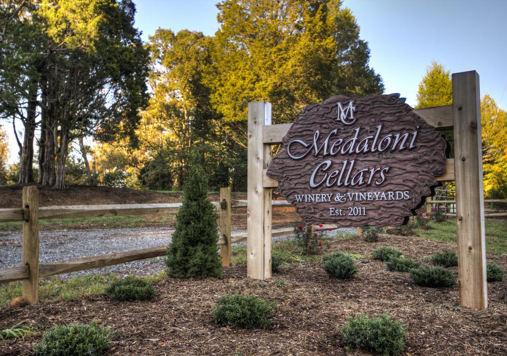 The Wedding Website of Valerie Davidson and Ryan Mayhew
