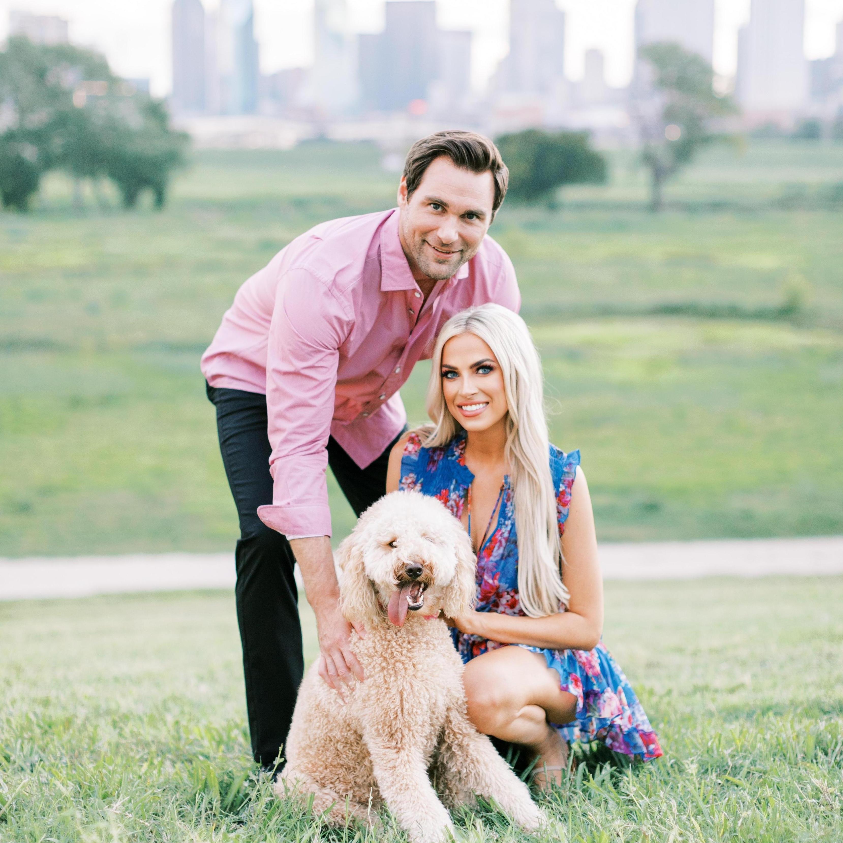 Riley’s guest appearance at our engagement shoot 📸