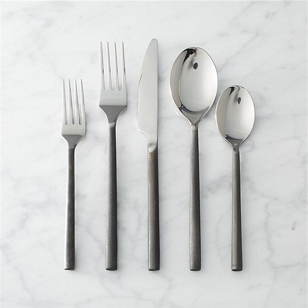 20-piece pattern 127 flatware set