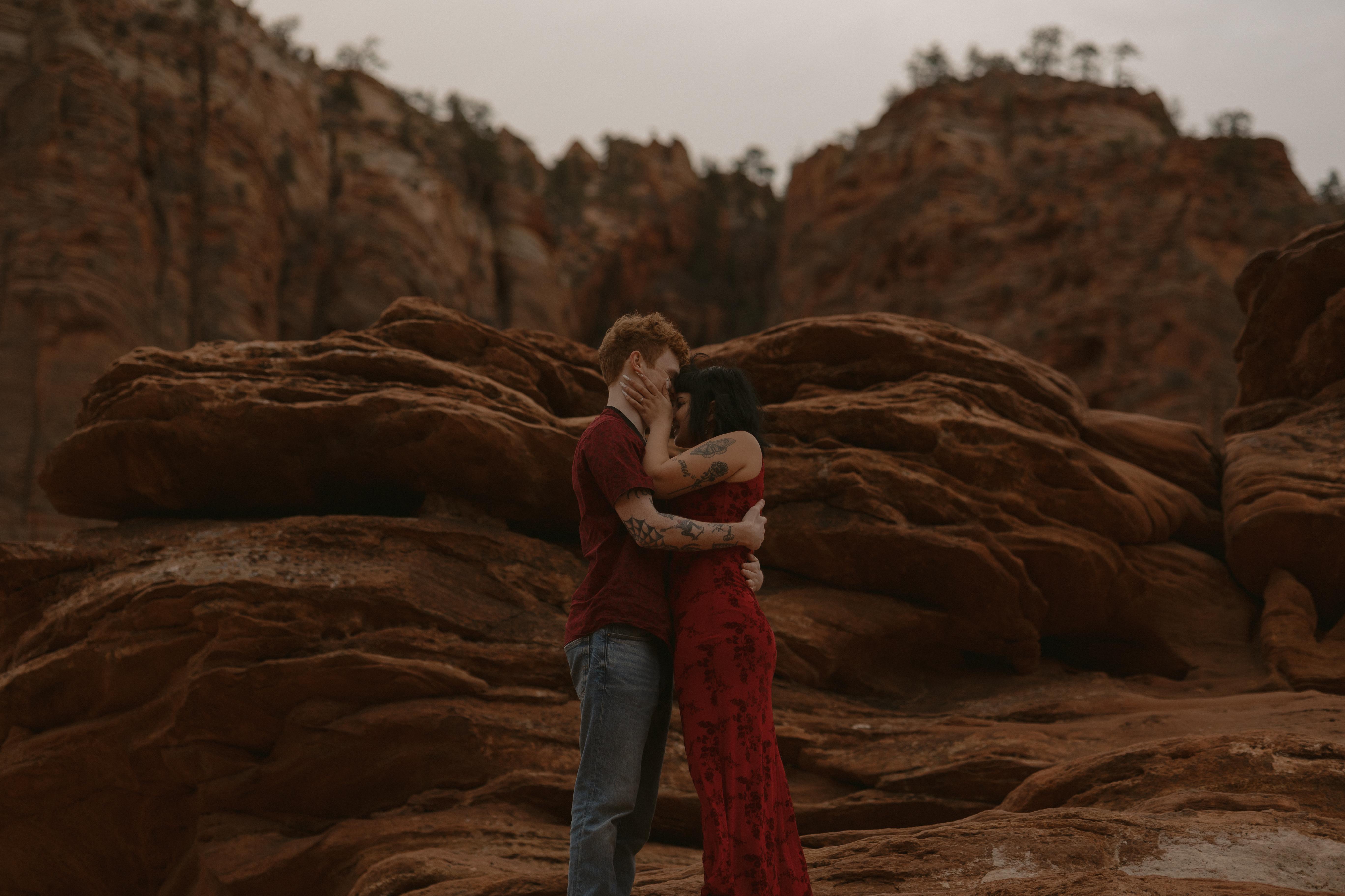 The Wedding Website of Lisa Aguilar and Brannen Maxfield