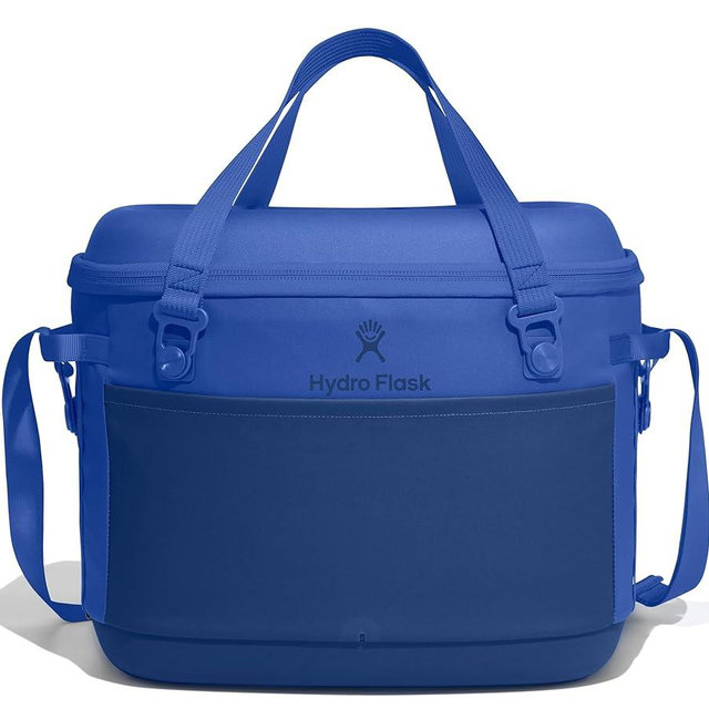 Hydro Flask Carryout Cooler - Insulated Portable Soft Cooler - 30 L Capacity in Capri Blue