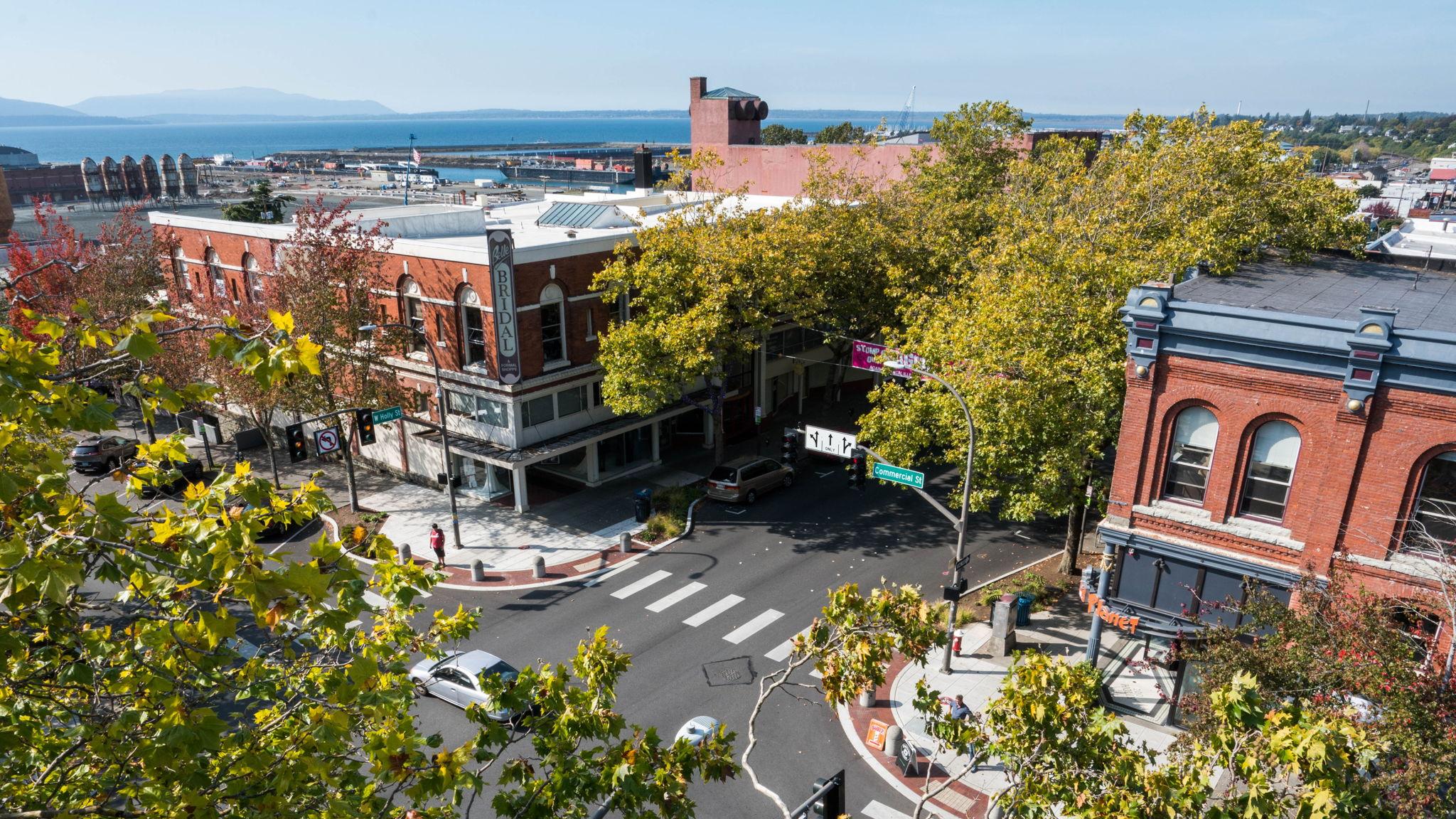 The Wedding Website of Sophia Salle and Raja Sidhu