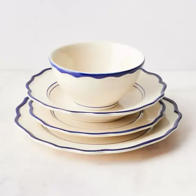 Jane Dinnerware 16-Piece Set