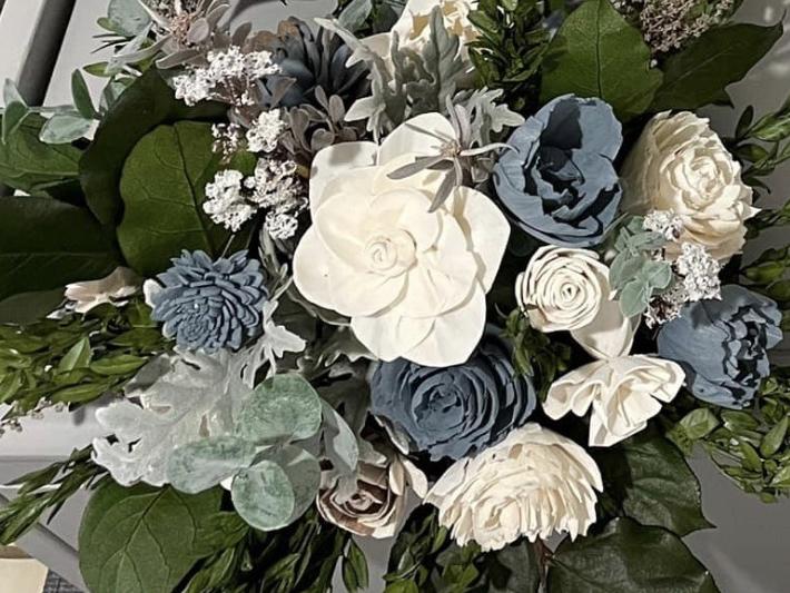 The Wedding Website of Jenny Schindler and Chad Lewis