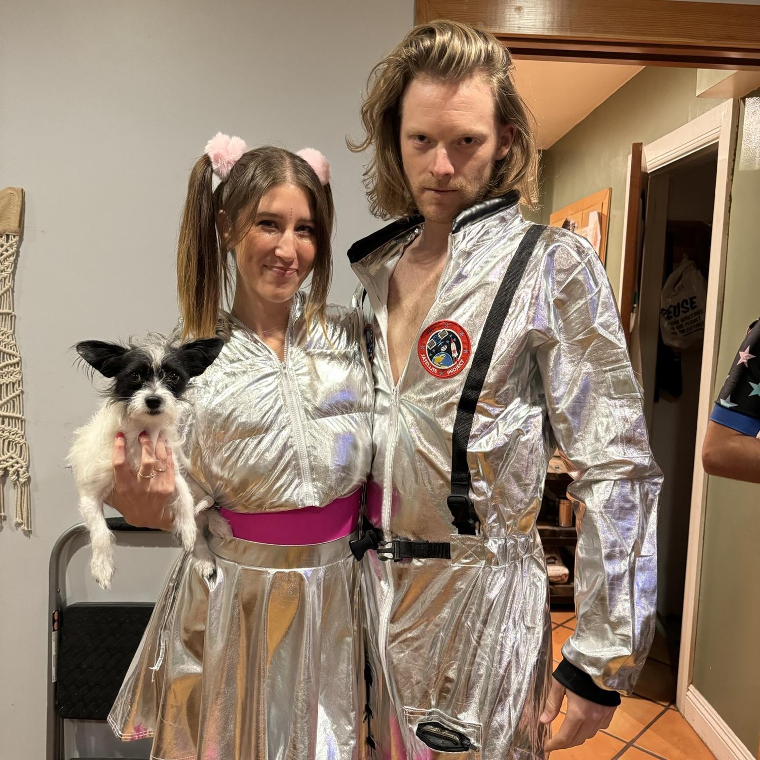 A Zenon spacey Halloween before Fred Again..