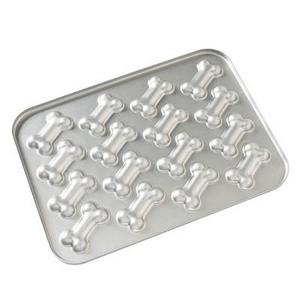 Nordic Ware Dog Treat Pan Silver