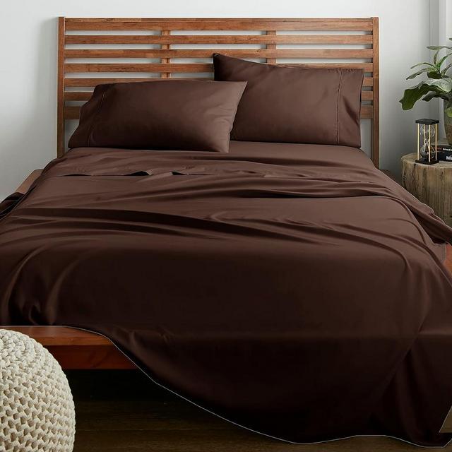 American Home Collection Deluxe 4 Piece Bed Sheets Set Deep Pocket Extra Soft Microfiber Wrinkle Free Sheets Easy Care (Queen, Chocolate Brown)