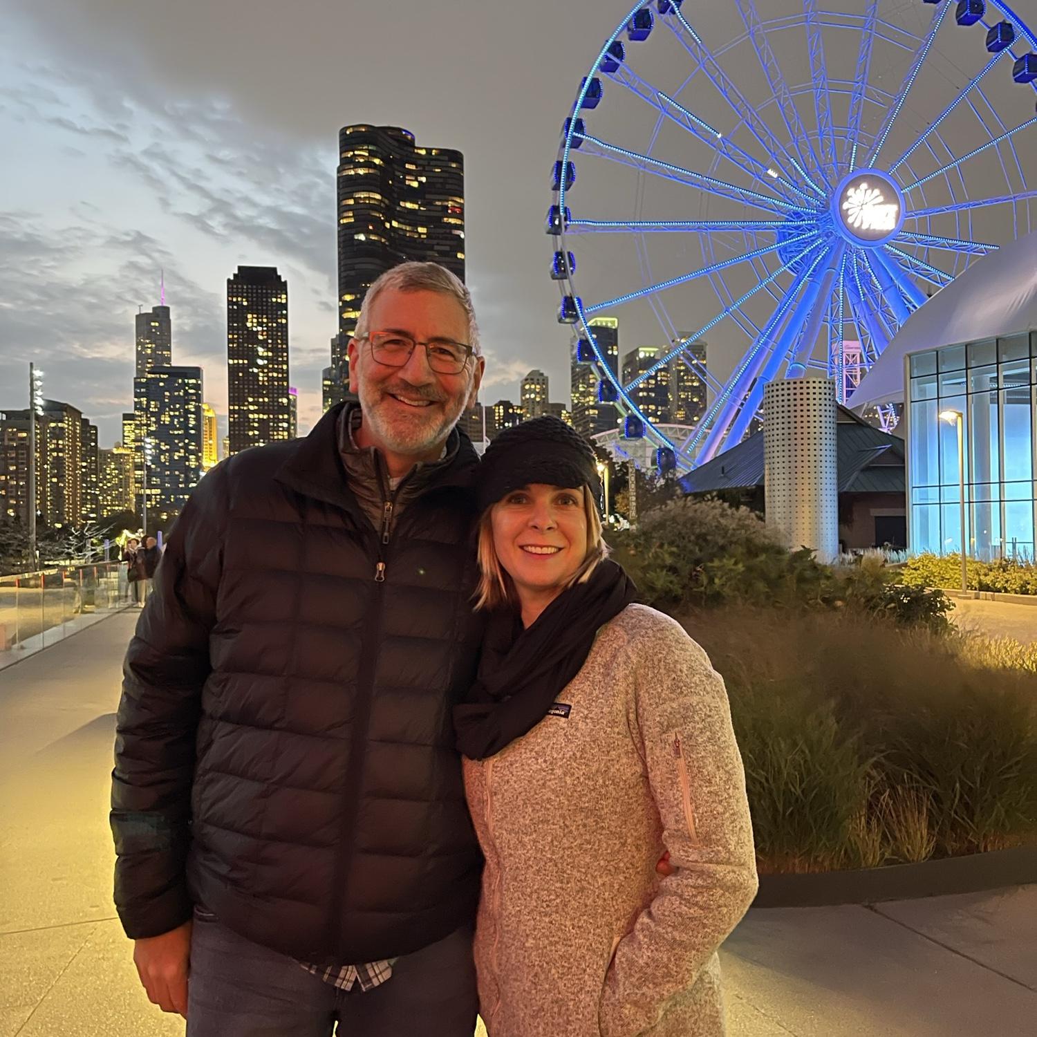 Brrrrr Chicago for a Leah’s wedding with our friend Heather! 💒