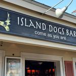 Island Dogs Bar