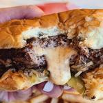 Matt's Grill - The Famous Jucy Lucy
