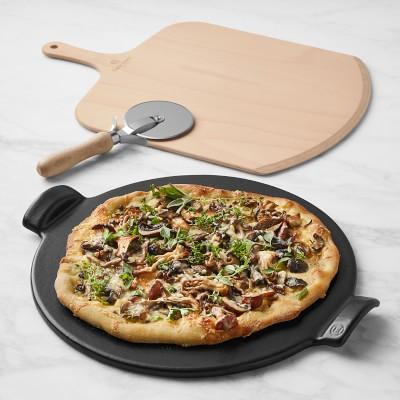 Emile Henry Pizza Gift Set