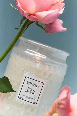Voluspa Floral Milk Rose Glass Candle