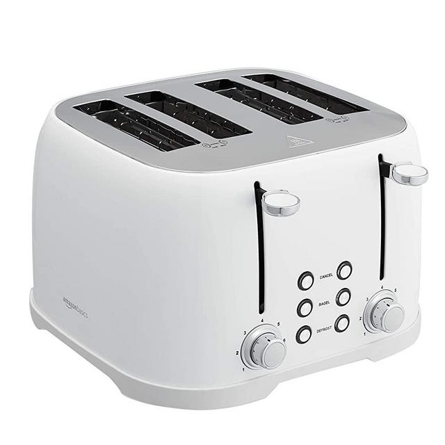 AmazonBasics 4-Slot Toaster, White