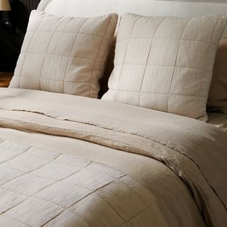 Linen Box Quilted Euro Sham