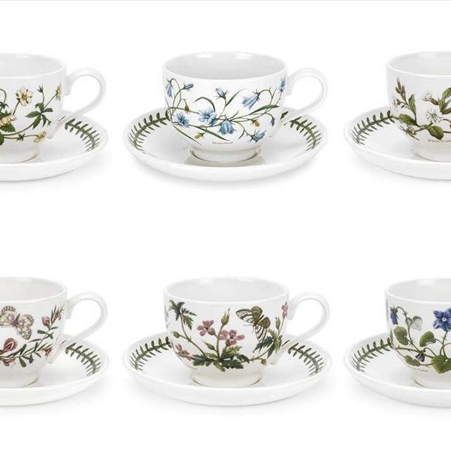 Portmeirion Botanic Garden 7oz Teacup & Saucer (Set of 4) - Poppy Motif, Earthenware Tea Set, Chip-Resistant Glaze - Dishwasher, Microwave, Freezer, Warm Oven Safe - Floral Afternoon Tea Drinkware