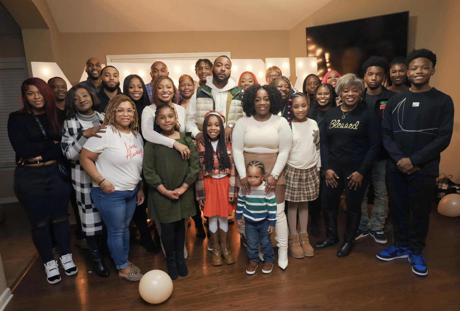 The Wedding Website of Adrian McKinnon and Shurkita Jackson