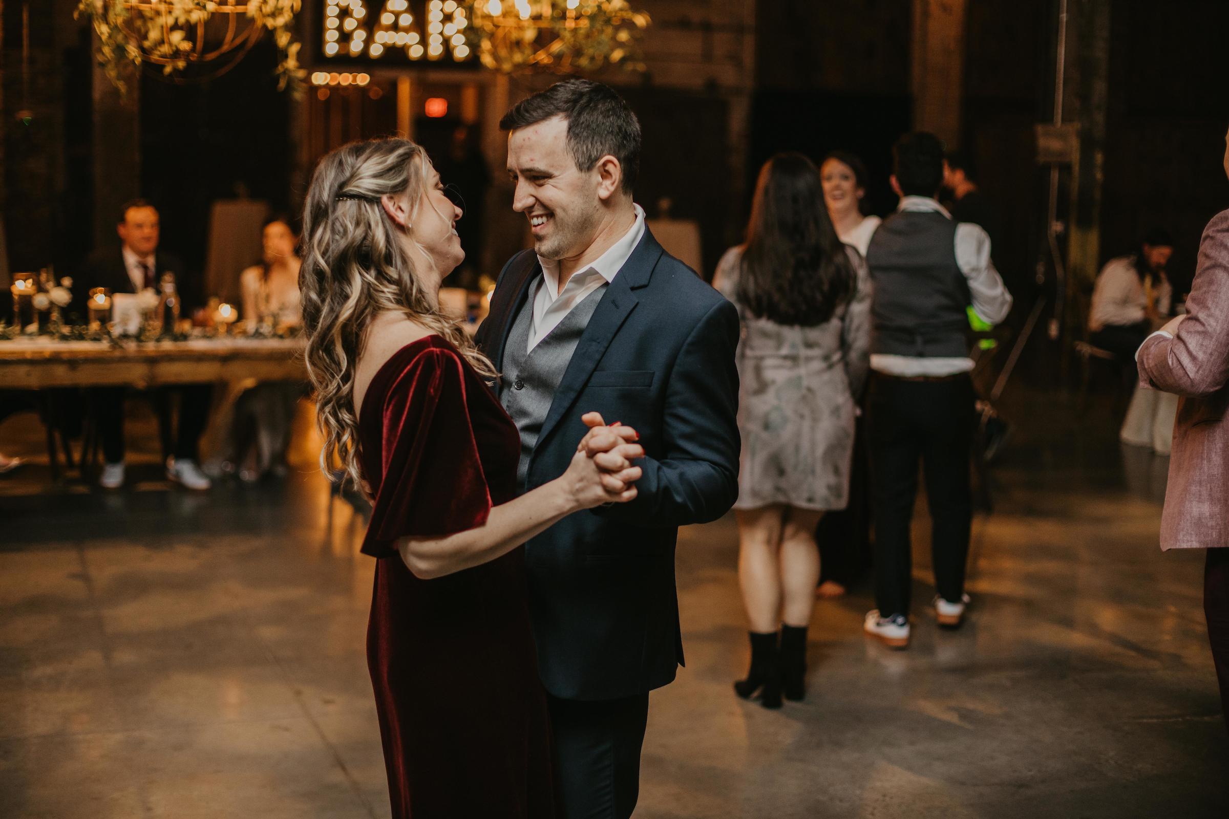 The Wedding Website of Amanda Gilman and Charles Sidoti