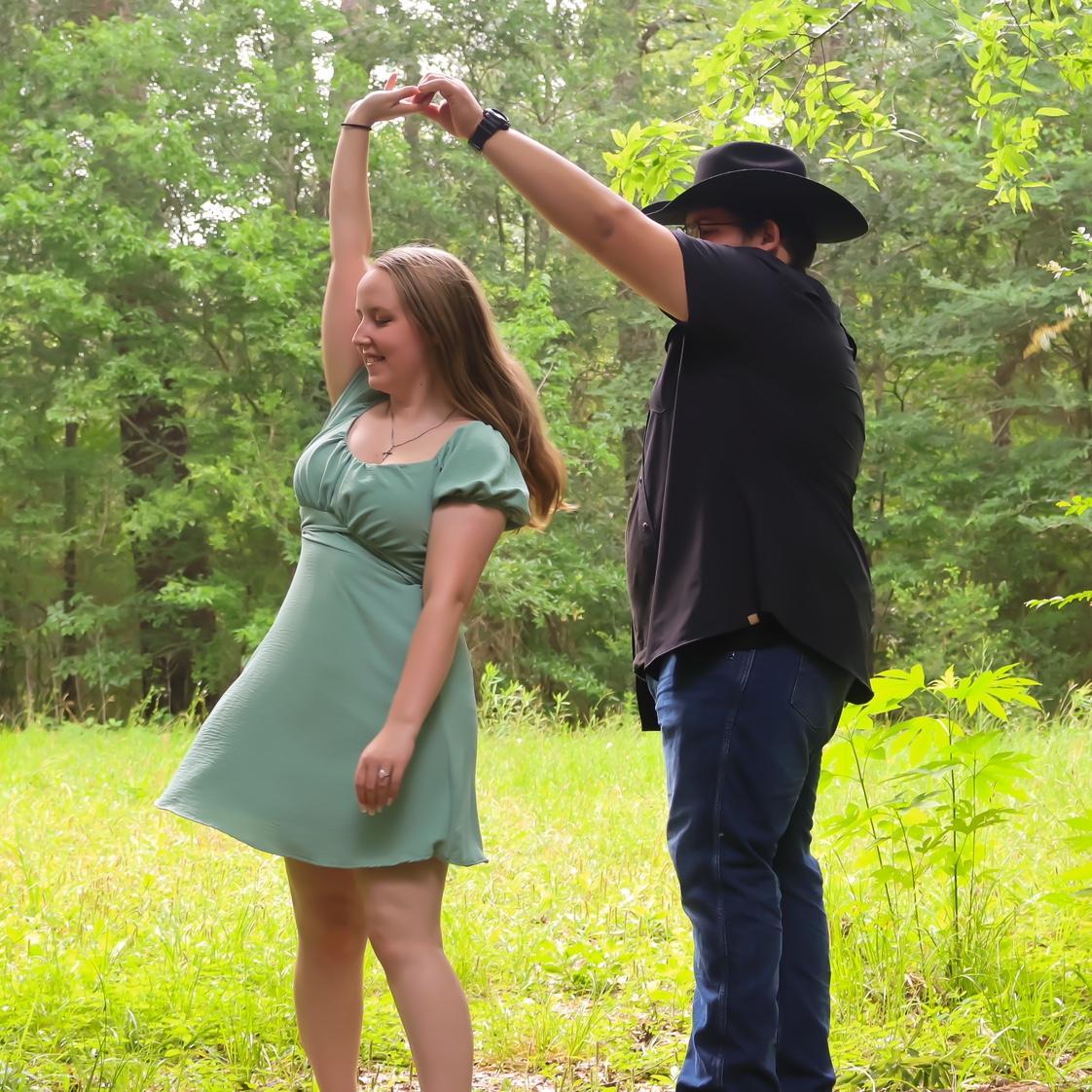 April 27th 2024,
Our first mini engagement shoot! I loved the way these turned out it was such an amazing time we got to capture!