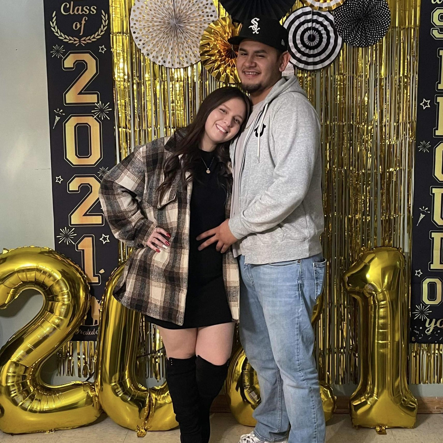 2021: Celebrating Cynthia’s BA Graduation - Celebrando la licenciatura de Cynthia