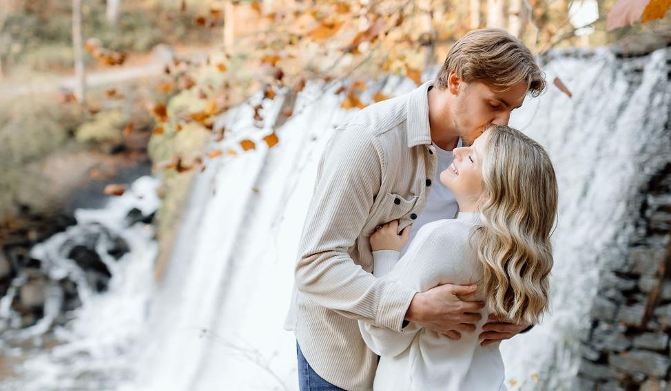 Brooke Huber and Alex Wilson's Wedding Website