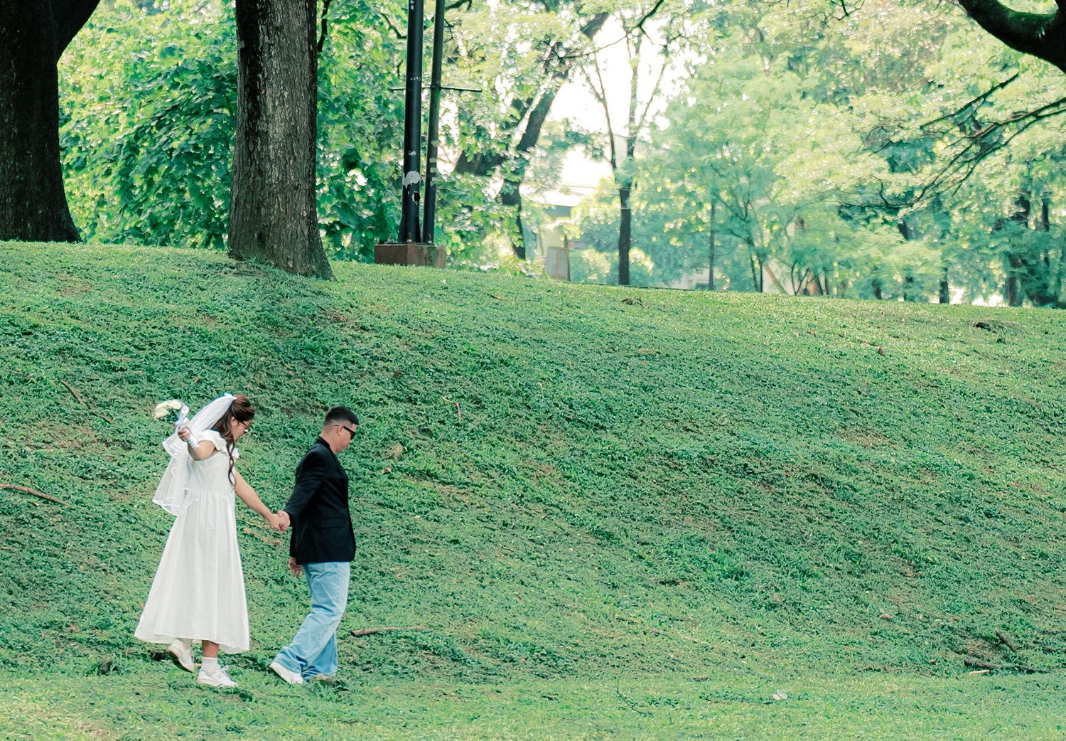 The Wedding Website of Lindsay Tugay and Jonel Ollano