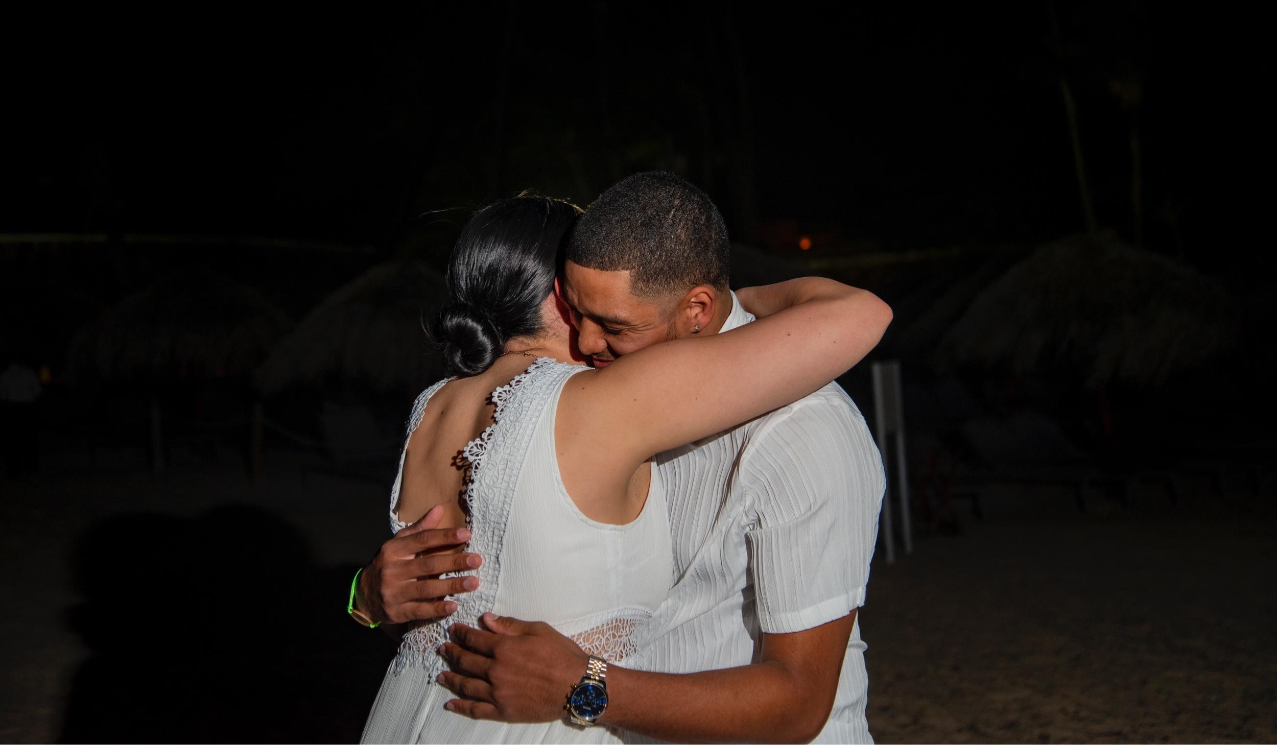 The Wedding Website of Adrian Berry and Diana Lemus
