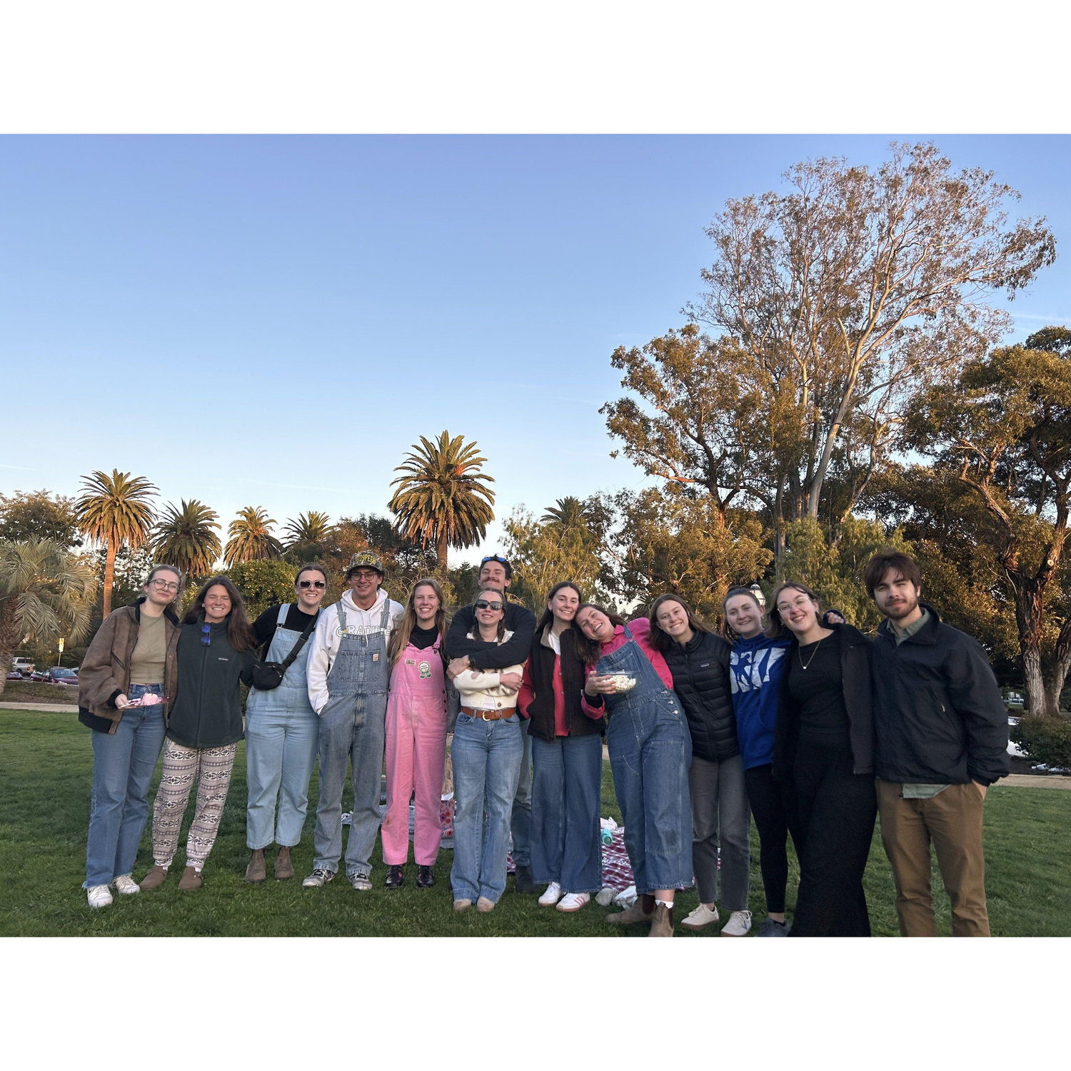 Granite planned a cutie little surprise picnic for Chloe's 22nd bday