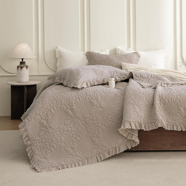 Sanracie Stonewashed Oversized King Quilt(120"x120"), Cotton Linen Colored Ruffled California King Quilt Sets 3Pcs Soft Flower Petal Pattern Crinkle French Country Coverlet Sets for All Season
