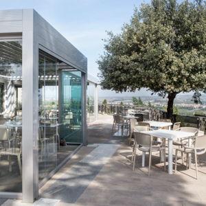 dinner at Poderi Arcangelo in Tuscany