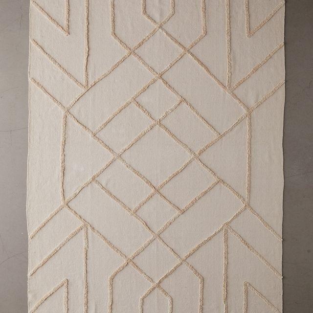 Tamara Hilo Tufted Rug