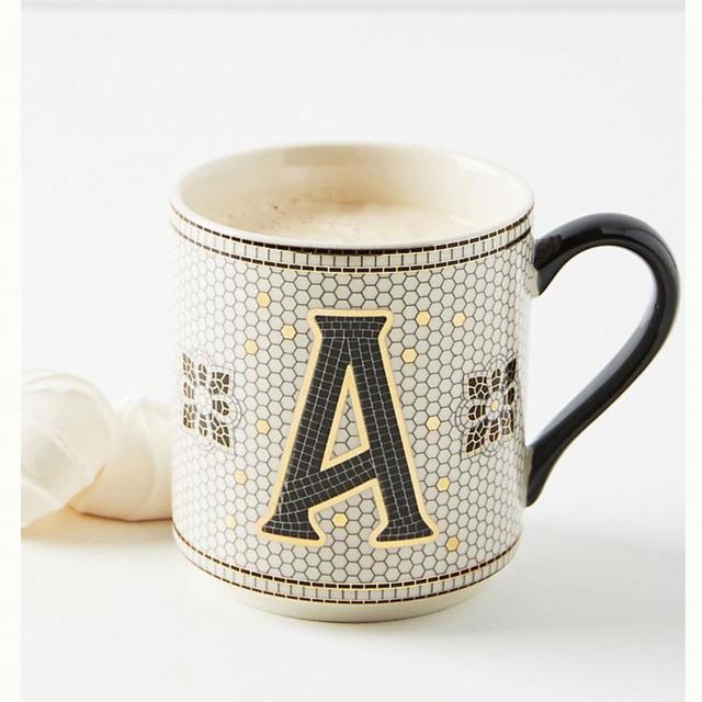 Tiled Margot Monogram Mug (Letter “L”)