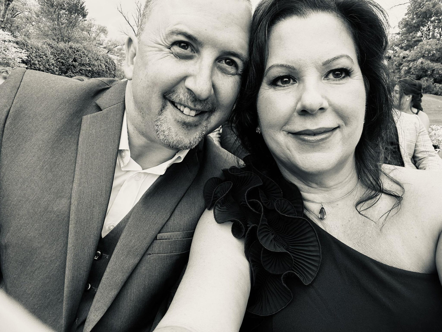 The Wedding Website of Julie Duraes and Eric Courchesne