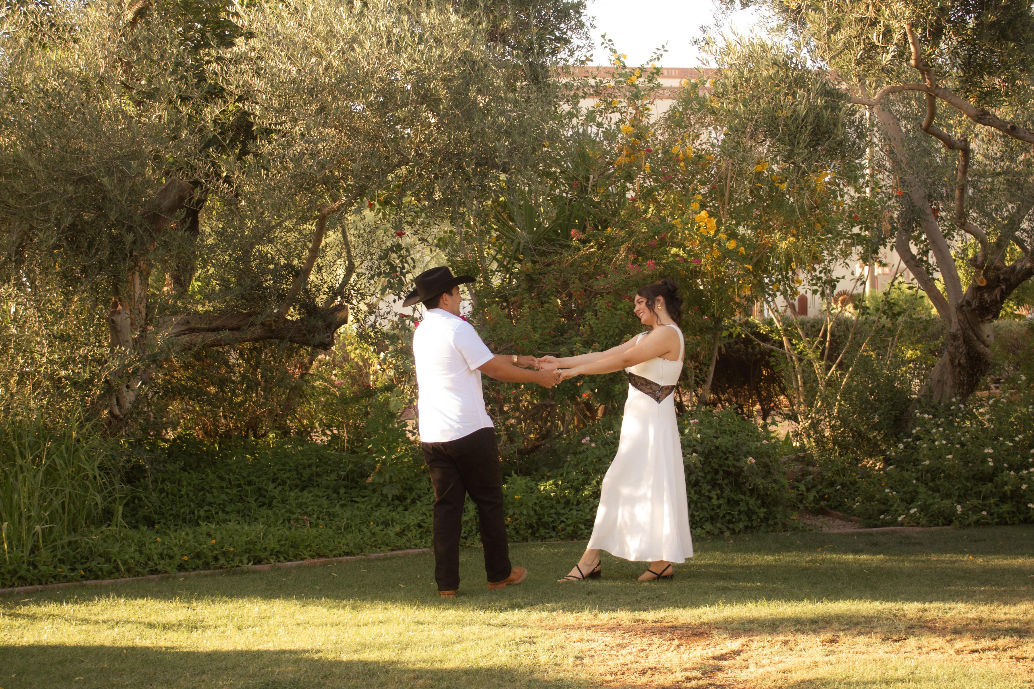 The Wedding Website of Samantha Kuraica and Albert Hernandez