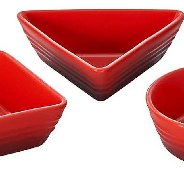 Le Creuset Stoneware Set of 3 Tapas Dishes, Cerise