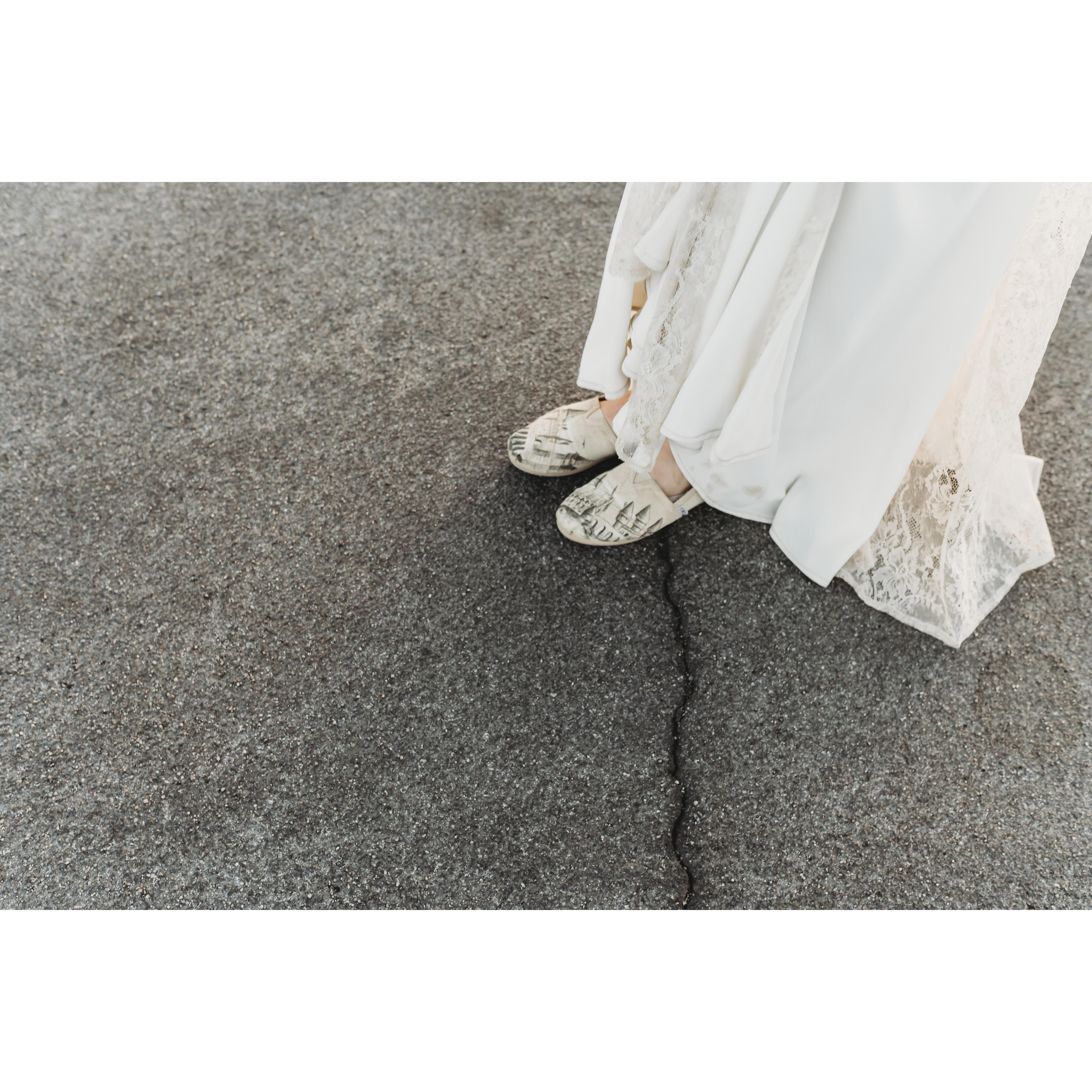 Leeron's wedding shoes - a beautifully intricate drawing of Hogwart's Castle on a pair of TOMS!