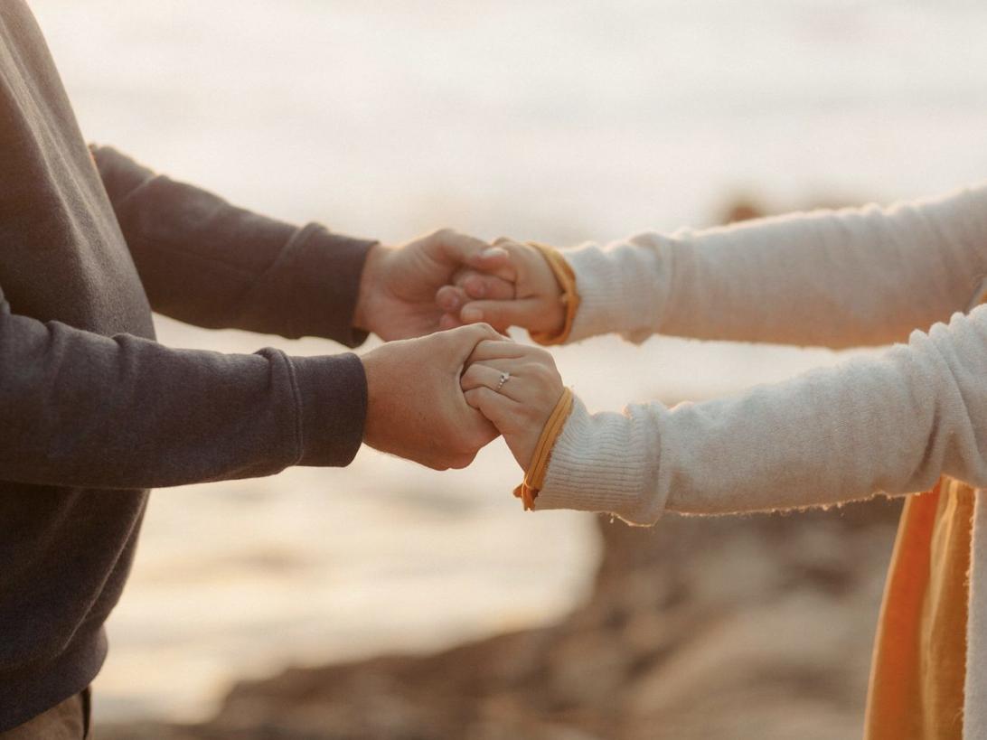 The Wedding Website of Leslie Silguero and Christopher Hoogstad