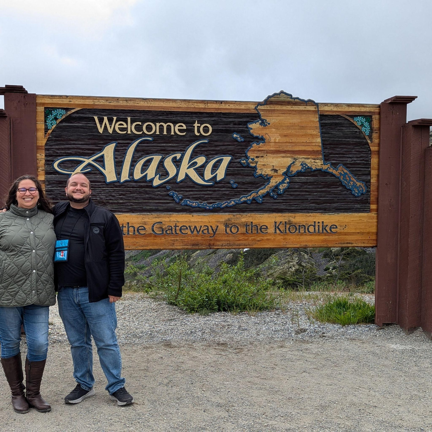 We don't have a picture of Carissa trying to pet the bear, but we do have this picture because Daniel stopped her from petting the bear.