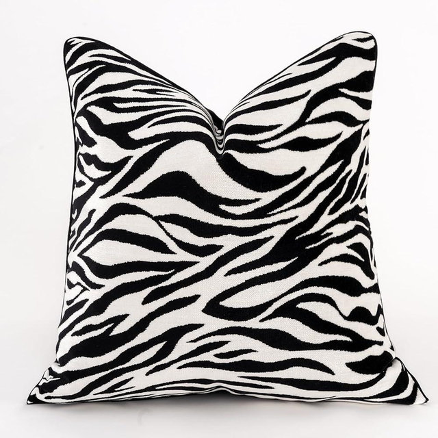 1pc luxury palace royal contemporary pillow cover,zebra-stripe black and white animal pattern single-sided high-precision jacquard velvet cutting process with zipper 18 x 18 inches (no pillow core)