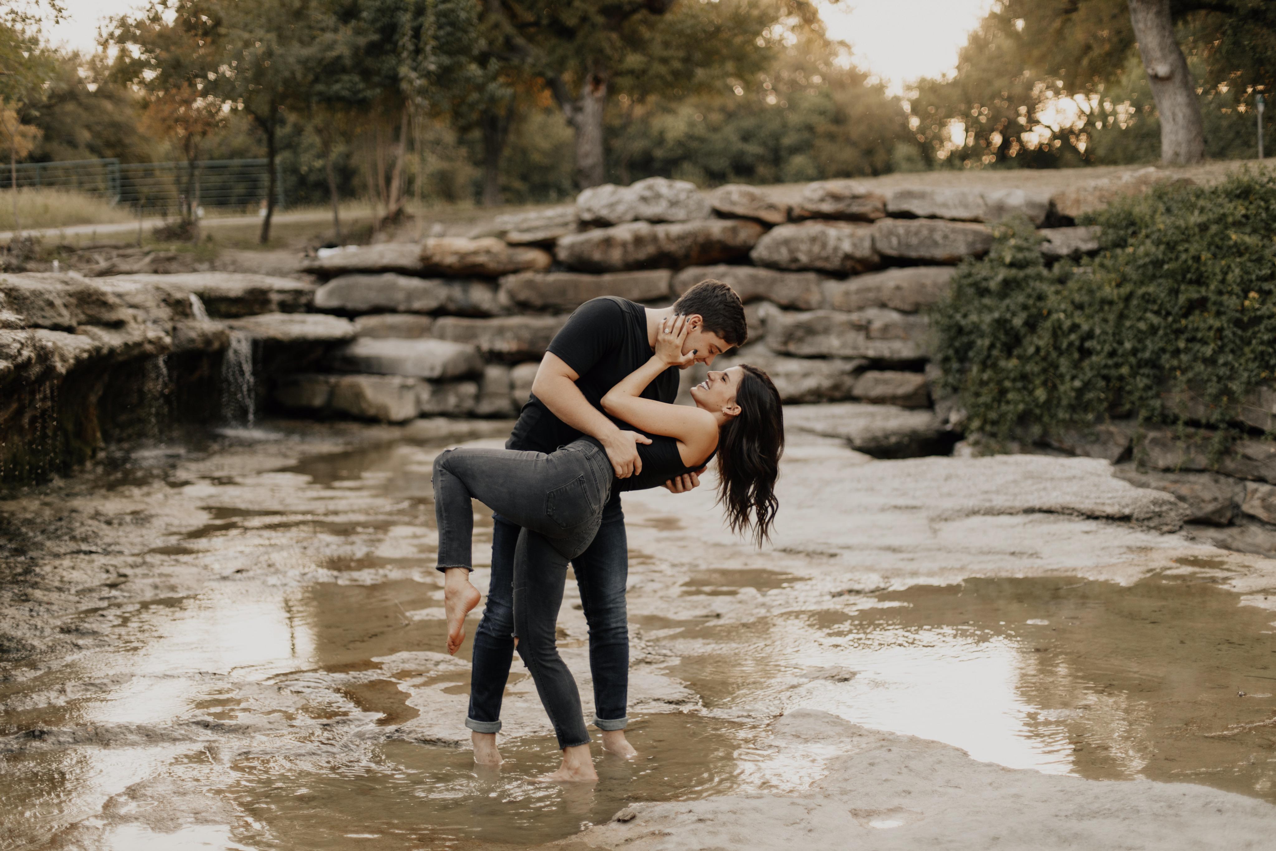 The Wedding Website of Drew Barnett and Carly Ford