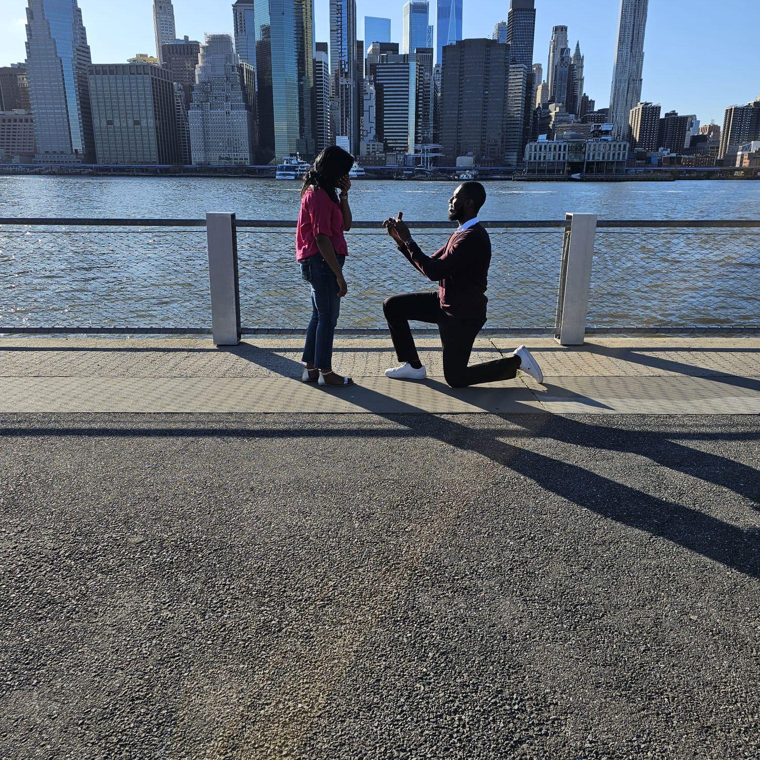Spoiler alert: Eunice said yes💍