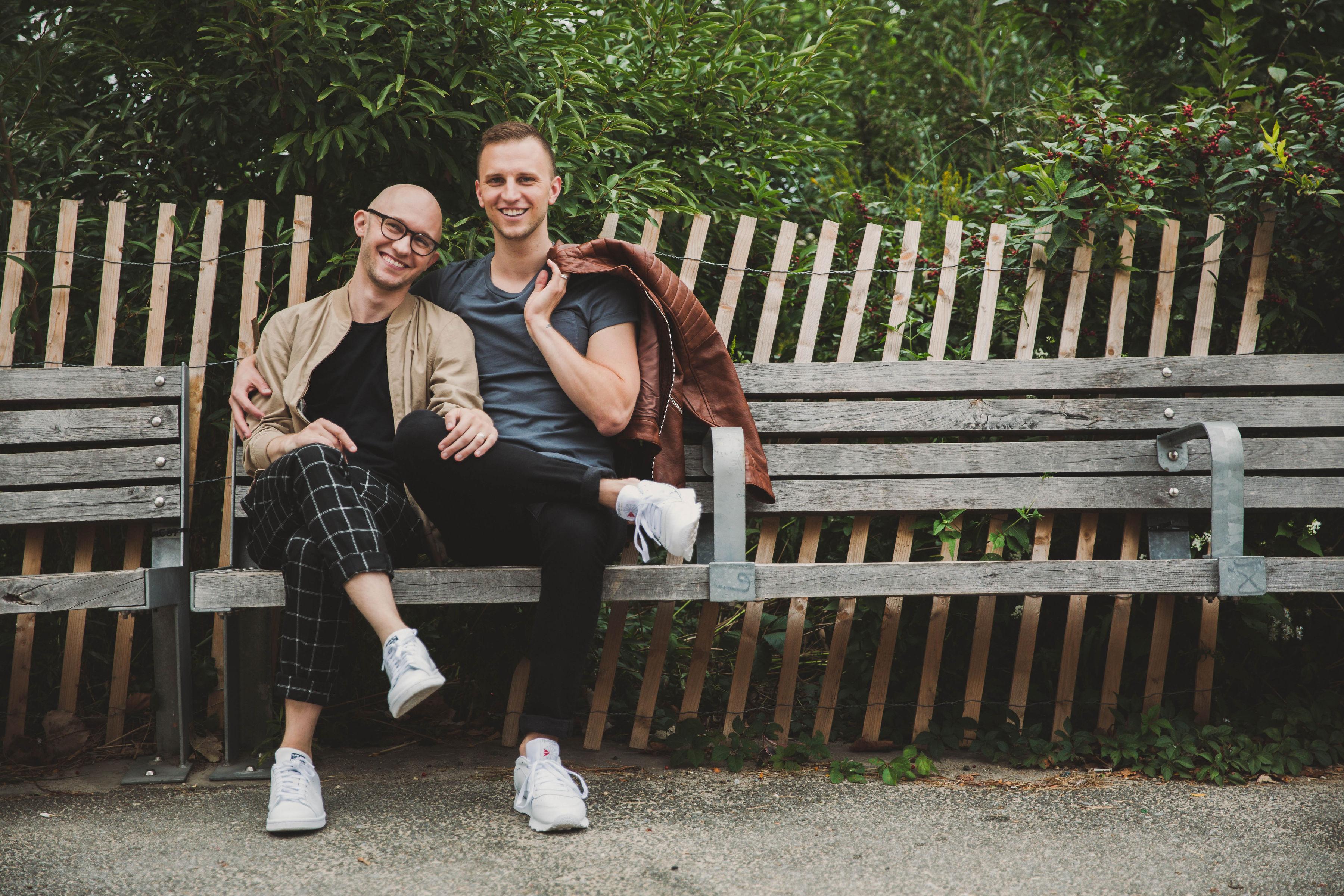 The Wedding Website of Mark Sanderlin and Lonnie Poupard Jr