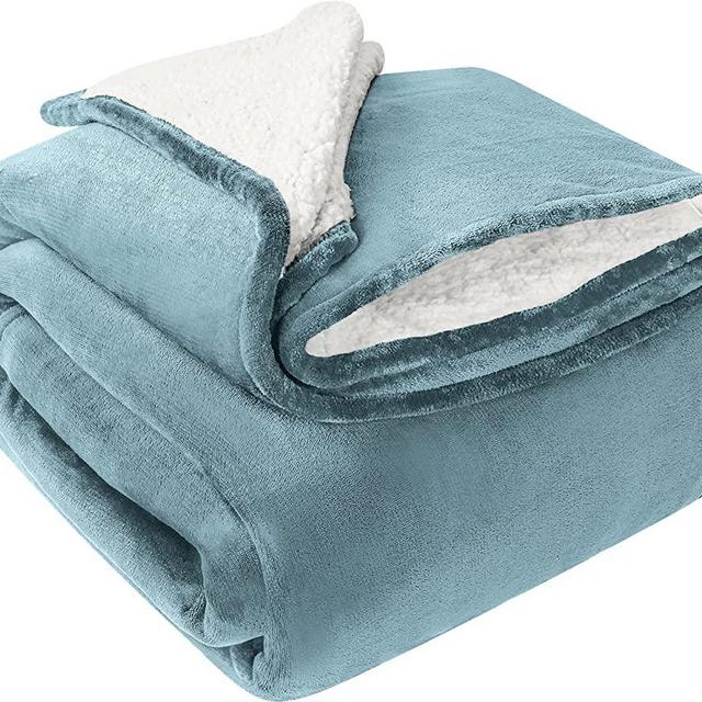 Utopia Bedding Sherpa Bed Blanket Queen Size Washed Blue 480GSM Plush Blanket Fleece Reversible Blanket for Bed and Couch (90x90 Inches)