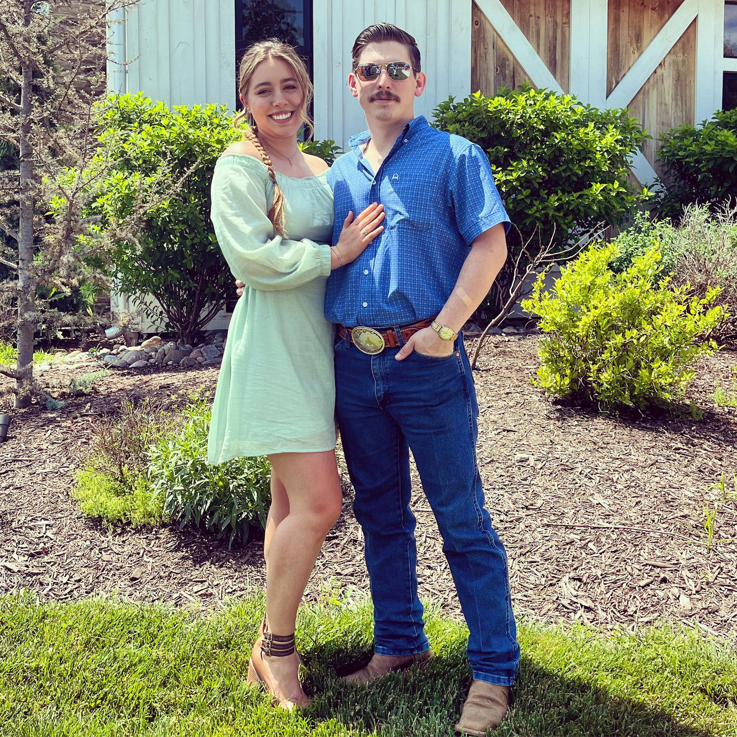 The Wedding Website of Emerald Daniels and Uriah Daniels